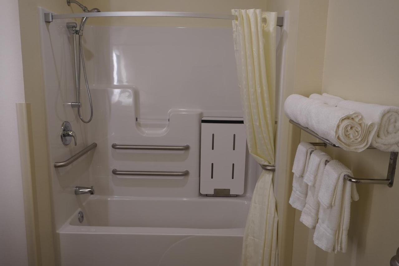 Comfort Inn & Suites Medina ภายนอก รูปภาพ