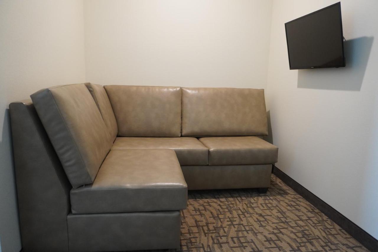 Comfort Inn & Suites Medina ภายนอก รูปภาพ