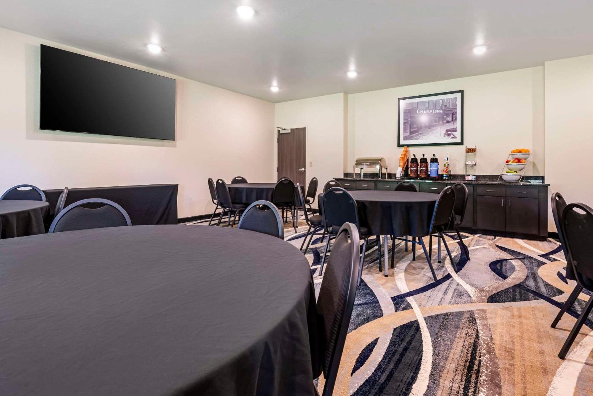 Comfort Inn & Suites Medina ภายนอก รูปภาพ