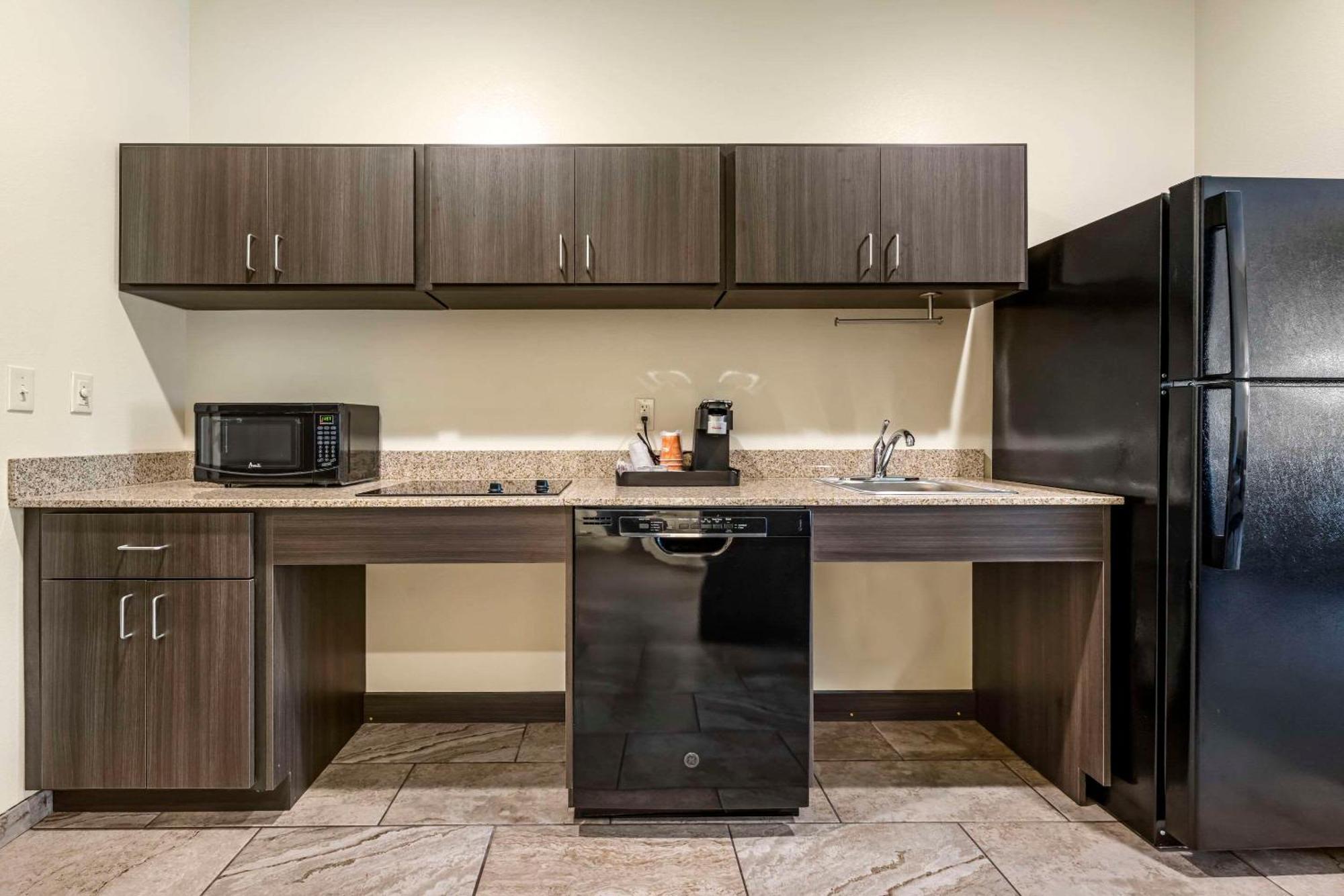 Comfort Inn & Suites Medina ภายนอก รูปภาพ