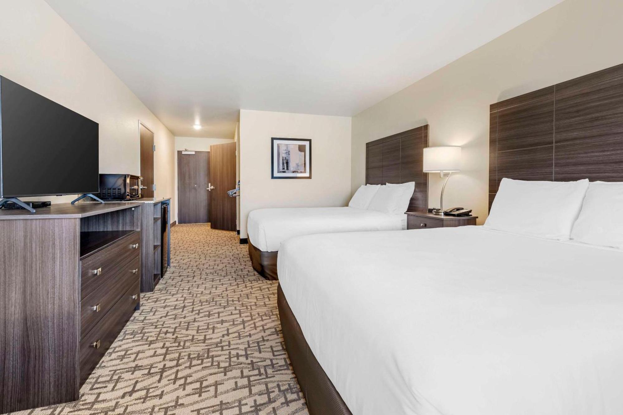 Comfort Inn & Suites Medina ภายนอก รูปภาพ